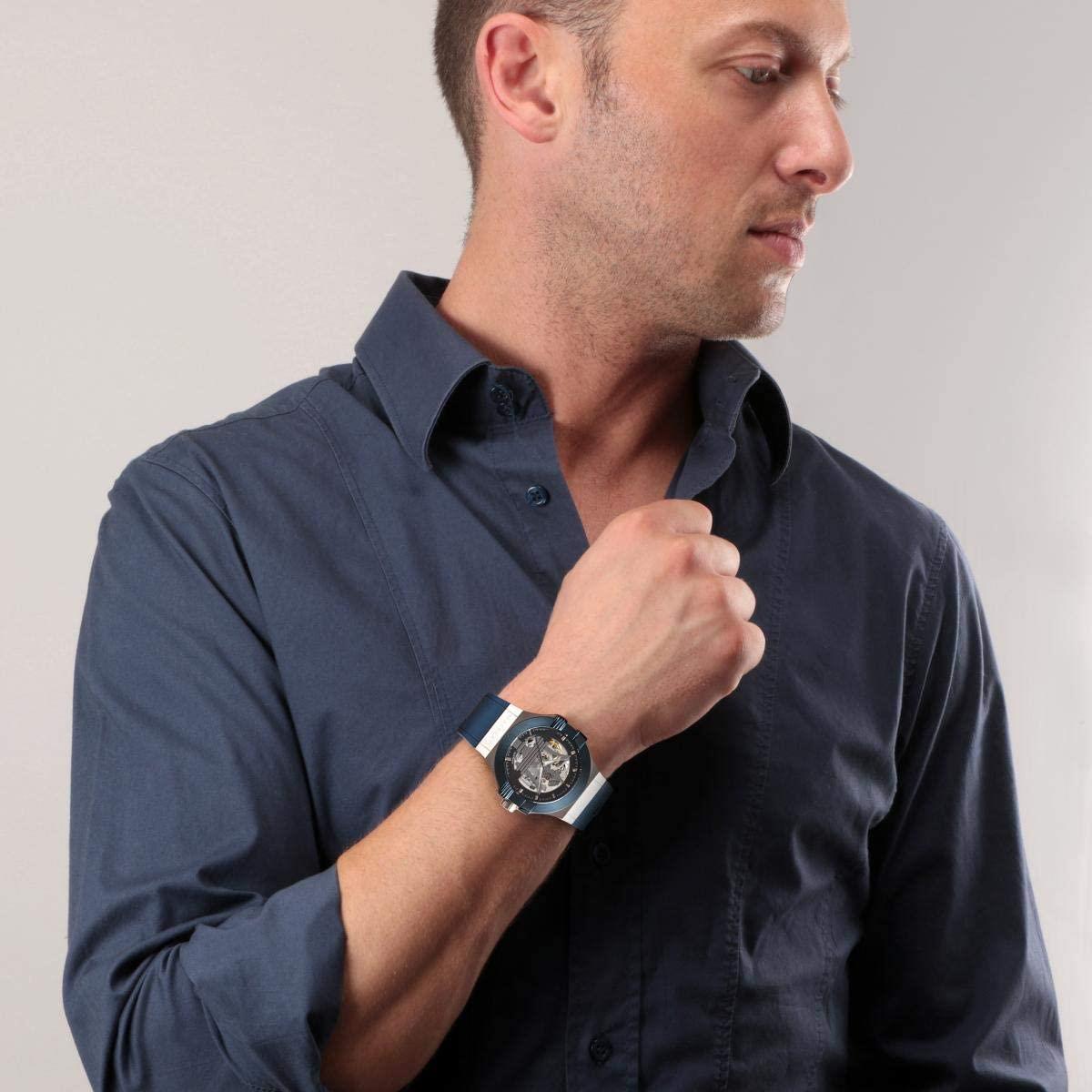 Maserati R8821108028 Potenza Heren Uhr mit blauem Silikonband Automatik Maserati R8821108028 Potenza Heren Uhr mit blauem Silikonband Automatik